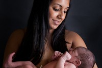 Louisville newborn photographer Courtney Ellis